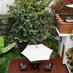 Lima 18 Boutique